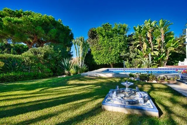 Villa Bora Bora Μαρμπέλλα